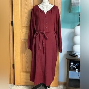 Beautiful fall belted waist dress.